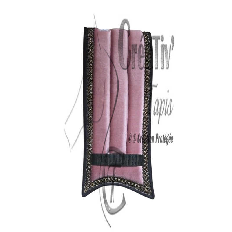 Tapis de Surfaix rose et noir