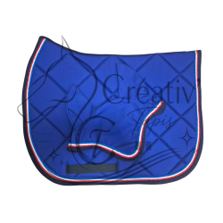 Tapis CSO et bonnet bleu...
